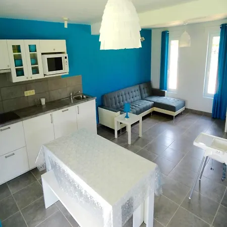 Pont D'arc Apartament *