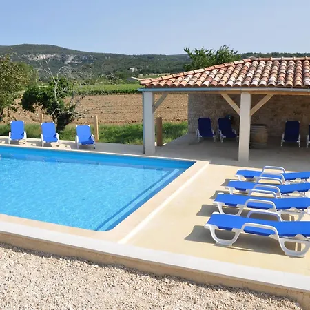 Pont D'arc Apartament *