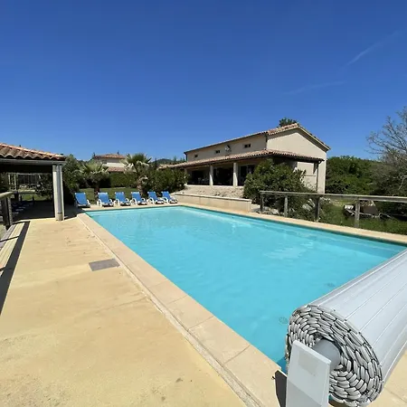 Pont D'arc Apartment *
