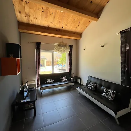 Pont D'arc Apartment